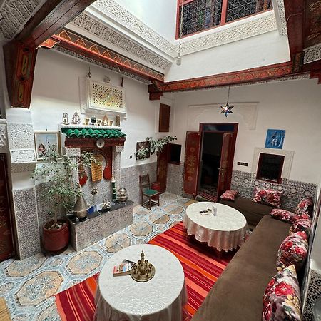 Отель Dar Enouiina Фес Экстерьер фото